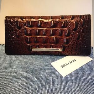 NWT - Brahmin Leather Brunello Ady Wallet